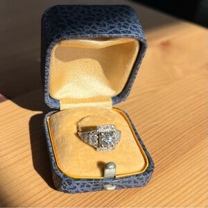 1920’s Art Deco Platinum Diamond Ring